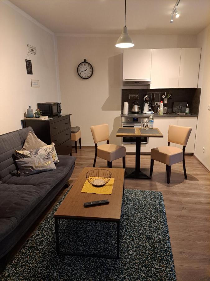 Aulbach' S Appartments Leidersbach Bagian luar foto